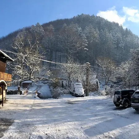Hanu Bratcutei Hotel 3*